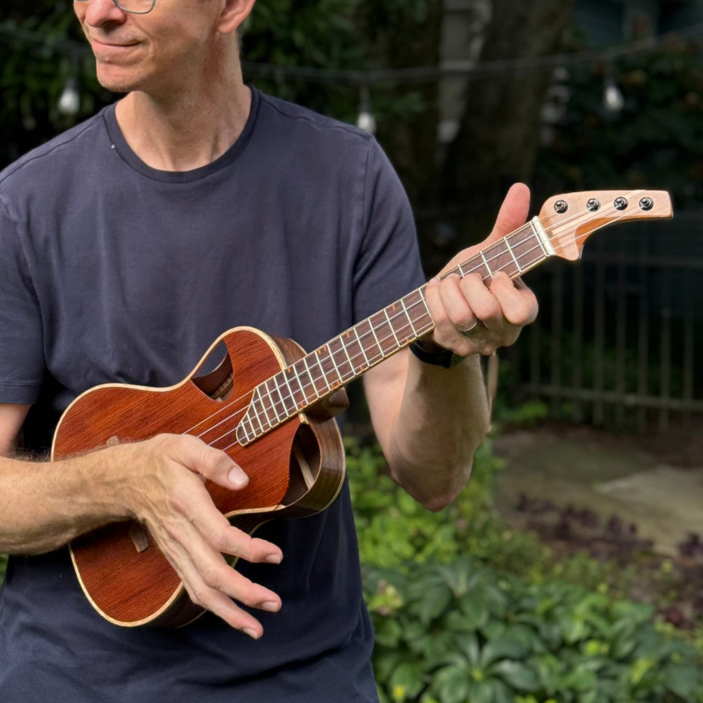 FoxyUke 1.1 Tenor